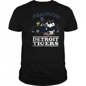 Detroit Tigers Peanuts Snoopy driving car shirt