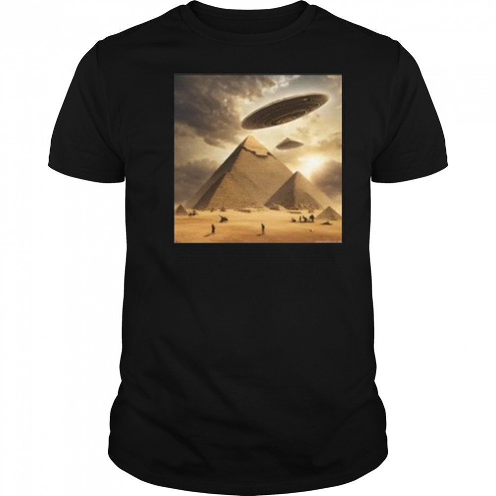 Dustin Anderson Wearing Alien Pyramids 2025 t-shirt
