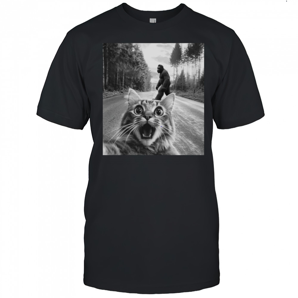 Cat Selfie With Bigfoot T-Shirt
