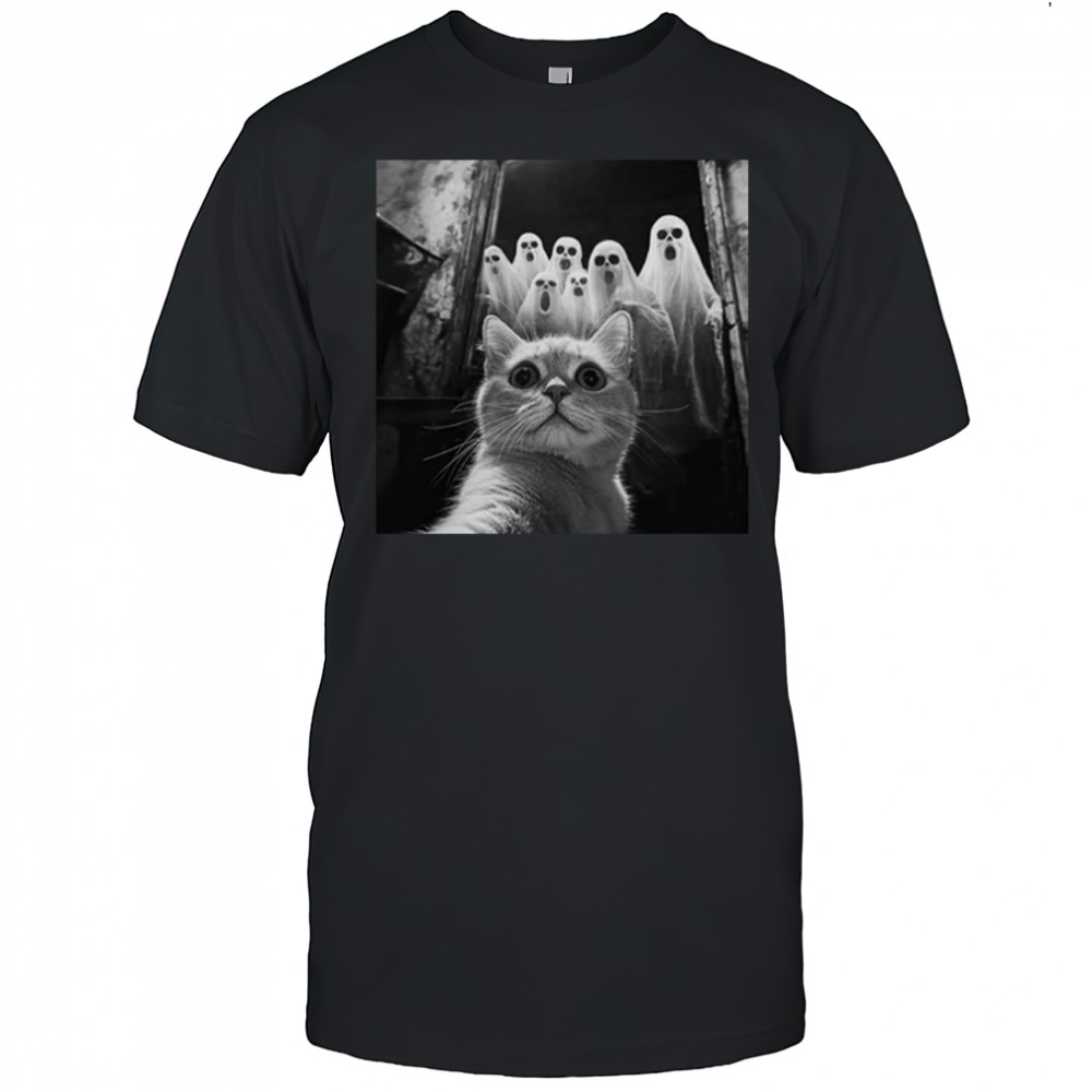 Cat Selfie With Ghosts T-Shirt Cat Selfie With Ghosts T-Shirt